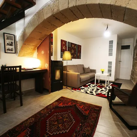 Palazzetto San Leonardo *